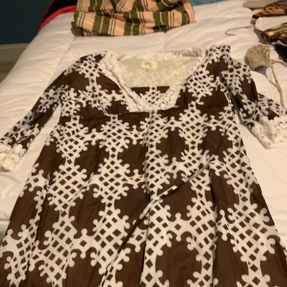 Lily Pulitzer Long Sleeve Brown and White Dress
